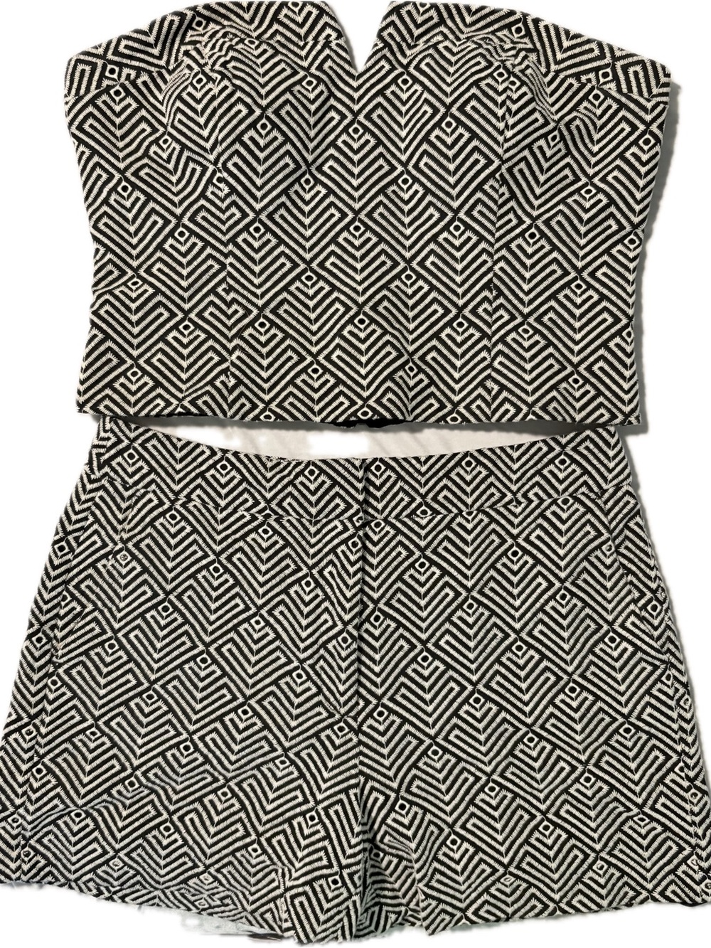 Ann Taylor Black & White Geometric Strapless Crop Top and Shorts Set